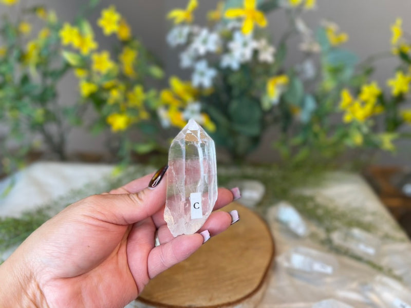 Clear Quartz 💛 High Grade 💛 Natural Points for amplifying energy FB2551 A