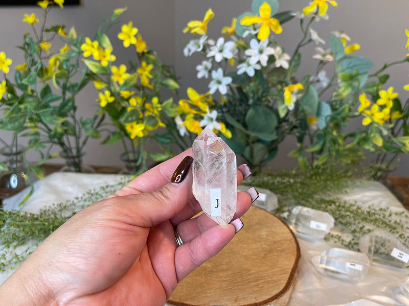 Clear Quartz 💛 High Grade 💛 Natural Points for amplifying energy FB2551 A