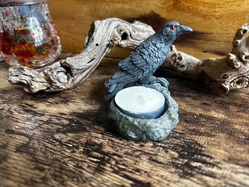 Raven Totem/Spirit Figurine with Tealight Holder FB1851 🐦‍⬛