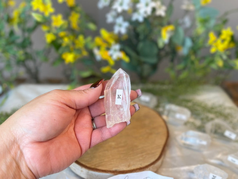 Clear Quartz 💛 High Grade 💛 Natural Points for amplifying energy FB2551 A