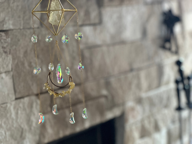 Crystal Sun Catcher - Rose Quartz or Citrine with Iridescent crystals FB3272 🦚