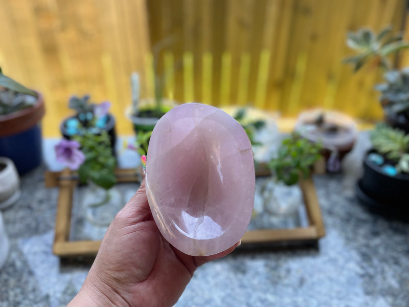 Lavender Rose Quartz Bowl FB3421