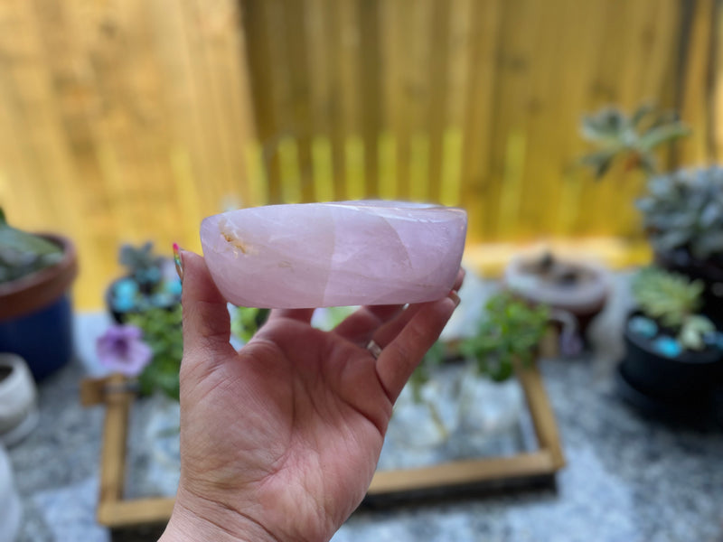 Lavender Rose Quartz Bowl FB3421