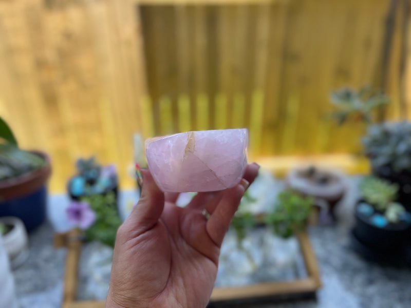 Lavender Rose Quartz Bowl FB3421