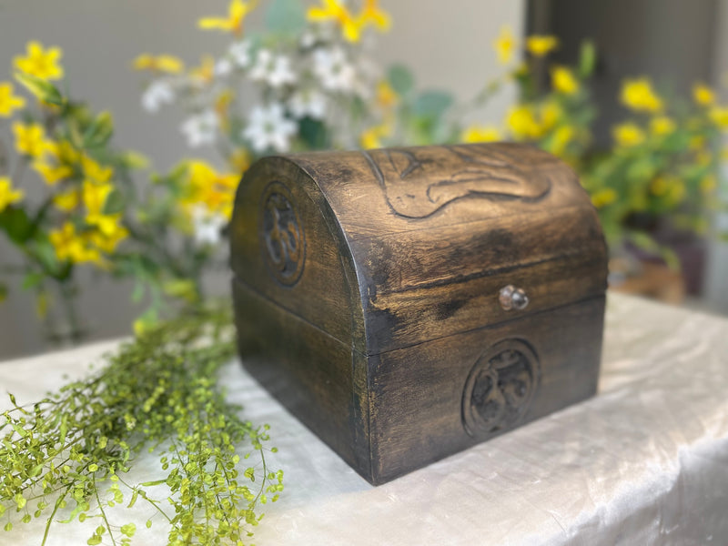 Yoga Man / Om Carved Wood Dome Lid Box FB1663