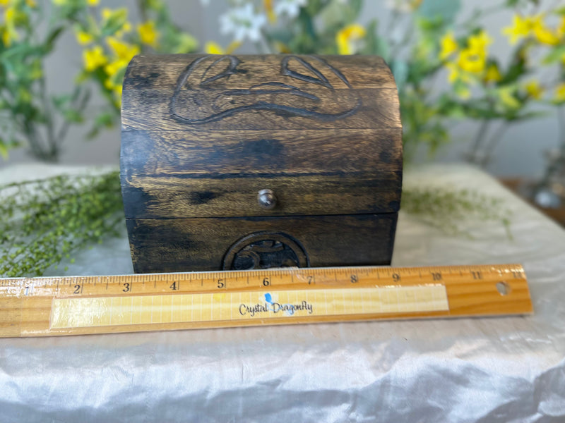 Yoga Man / Om Carved Wood Dome Lid Box FB1663