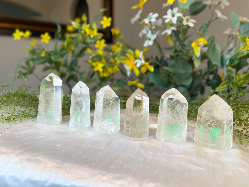 Clear Quartz Polished 🌵 High Grade 🌵 Standing Points (towers) for amplifying energy FB3218