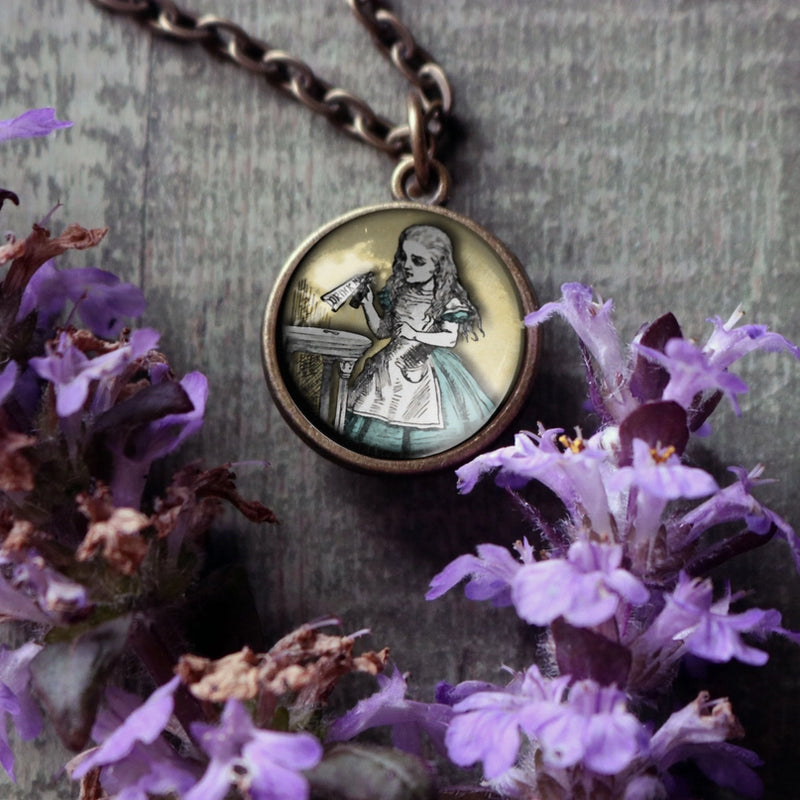 Alice "Drink Me" Glass Cabochon Double Sided Necklace FB2602 🦚