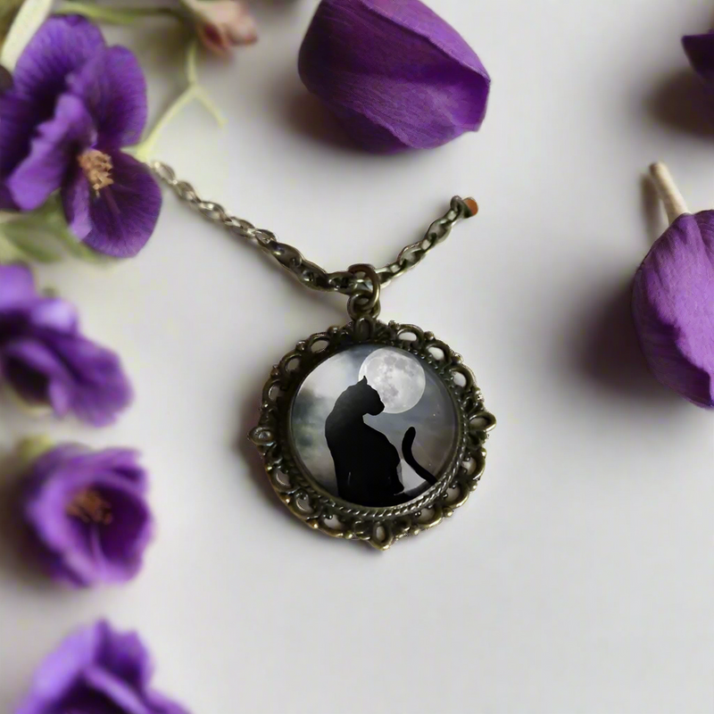 Black Cat & Moon Glass Cabochon Necklace FB2706 🐈‍⬛