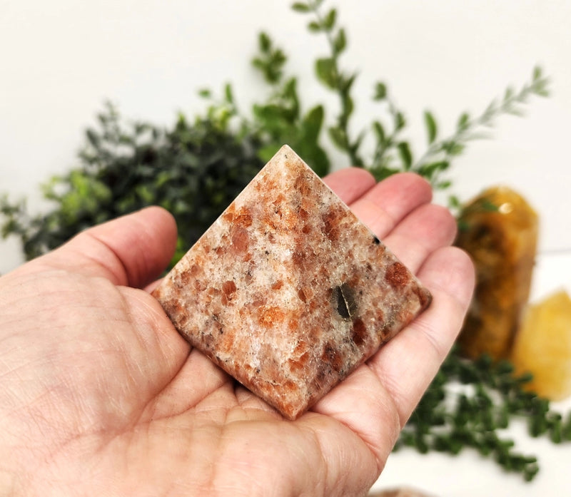 Sunstone Pyramids for joy, positive energy, good fortune FB2740 🧡