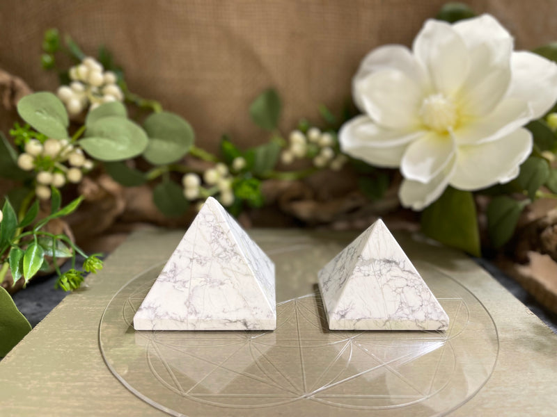 White Howlite Pyramid for awareness and to release pain and anger FB1090