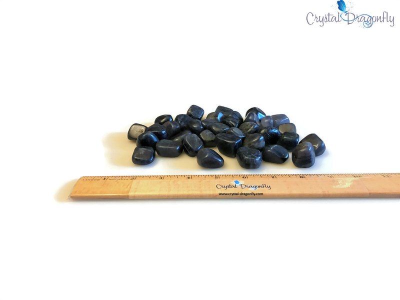 Tumbled Iolite for dissolving fear and anxiety; FB1401